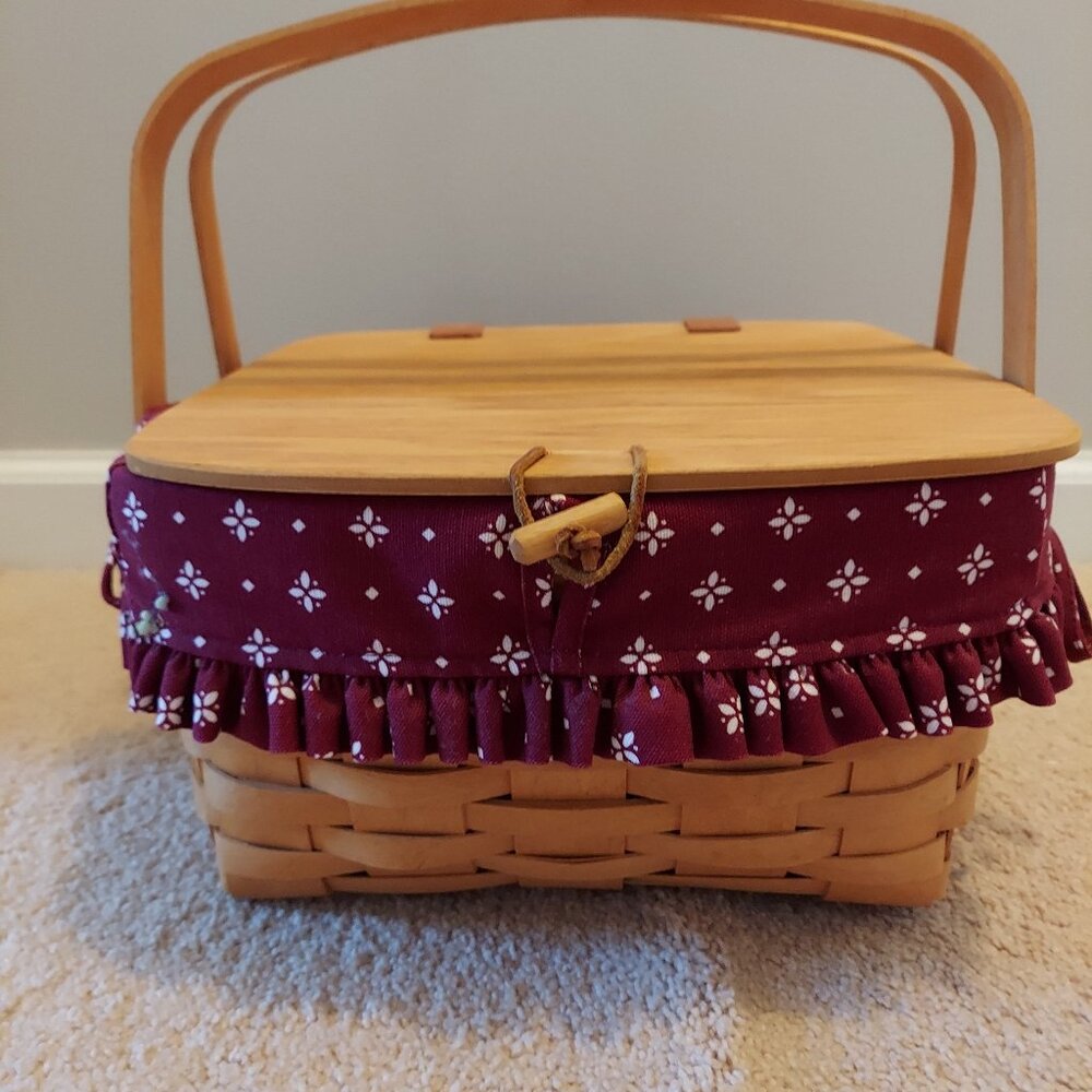 Vintage Longaberger Picnic Basket